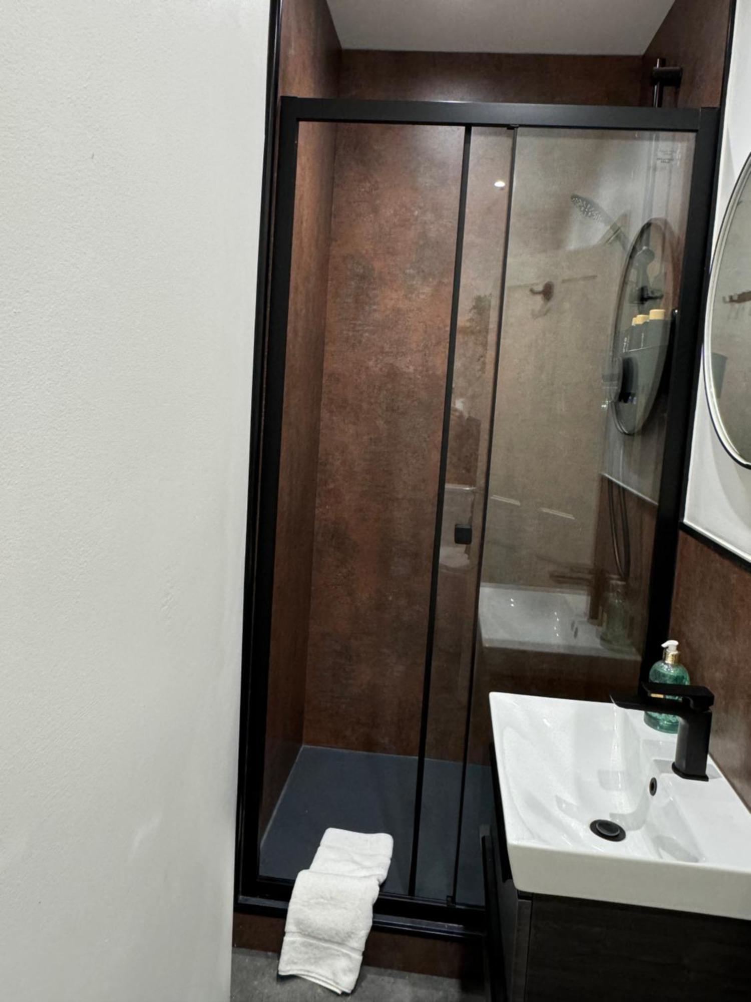 Town Centre Apartment ケンダル エクステリア 写真